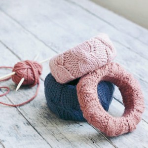 Armreif umstrickt