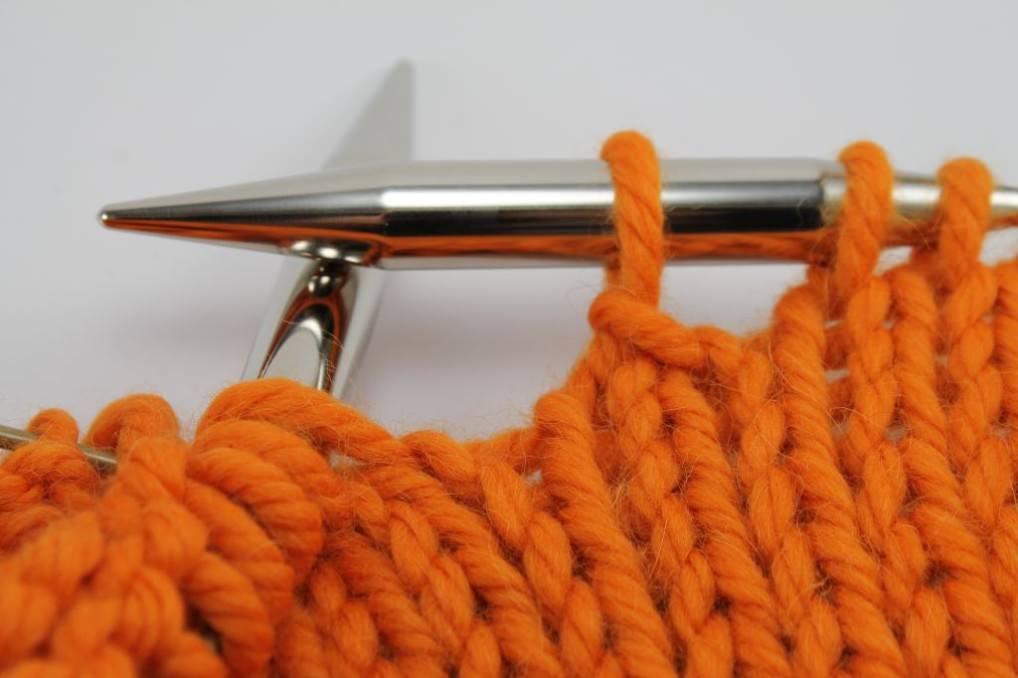 Stricken Mit Dicker Und Dünner Nadel Strickanleitung: Loop aus dicker Wolle - schoenstricken.de