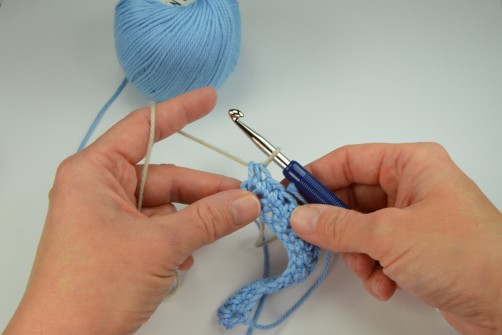 schoenstricken Crochet Along Kuscheldecke Farbwechsel halbes Stäbchen
