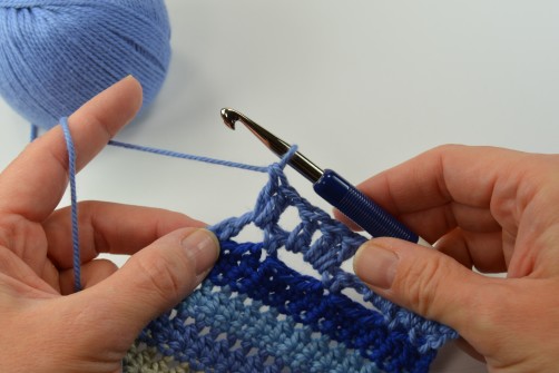 schoenstricken Crochet Along Kuscheldecke Muster 4o